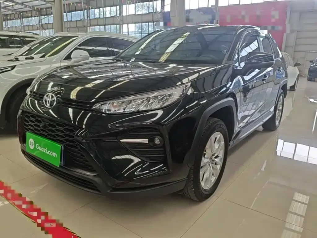 Toyota Wildlander — фото 10