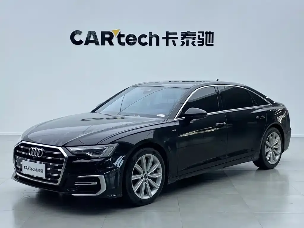 Audi A6L — фото 1