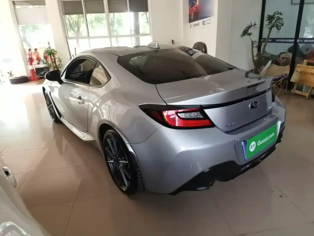 Subaru BRZ — фото 10
