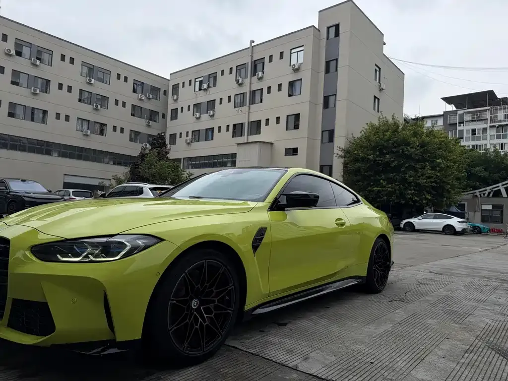 BMW M4 — фото 7