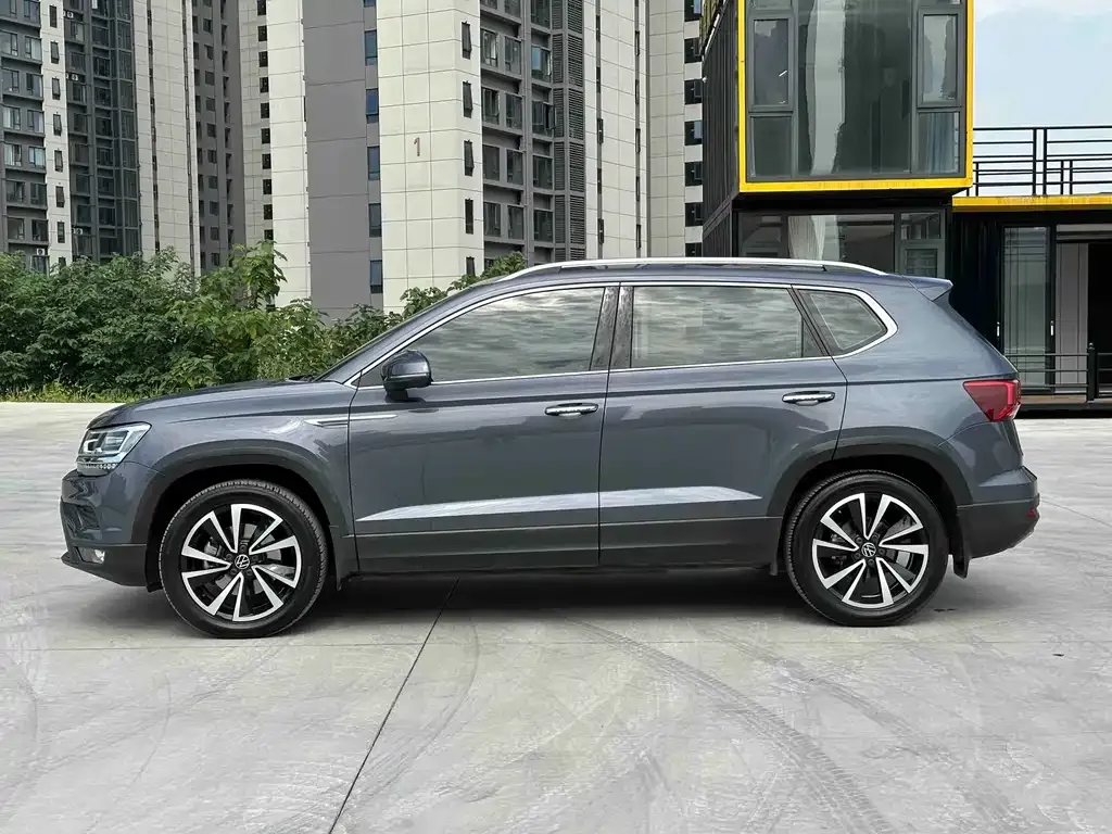 Volkswagen Tharu — фото 7