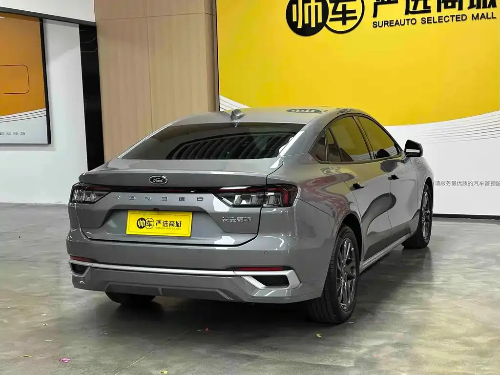 Ford Mondeo — фото 10