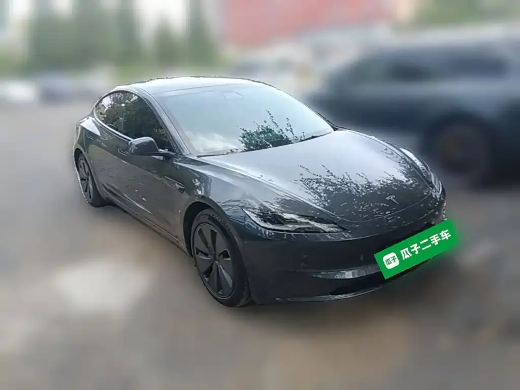 Tesla Model 3 — фото 5