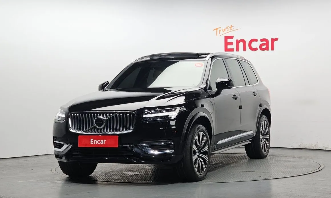 Volvo XC90 — фото 1