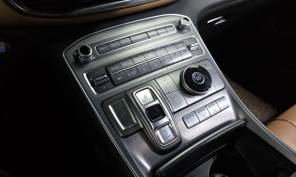 Hyundai Santafe — фото 6