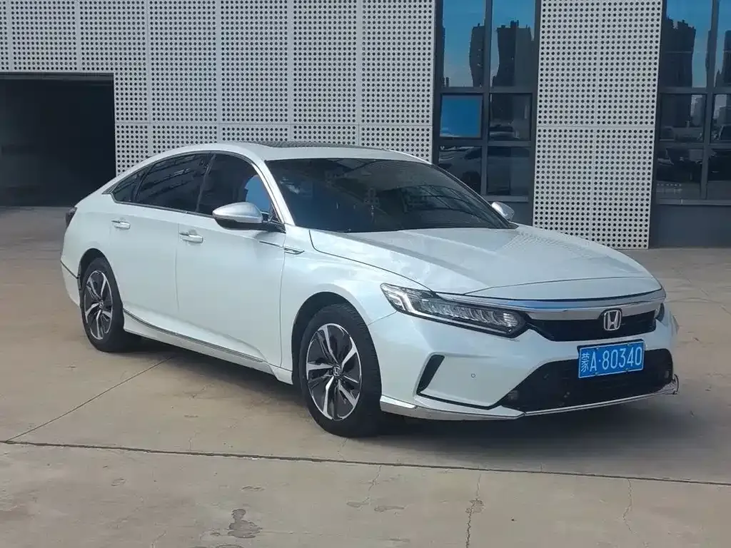 Honda Inspire — фото 6