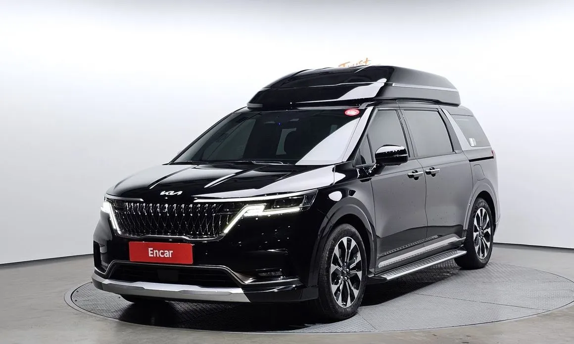 Kia Carnival — фото 1