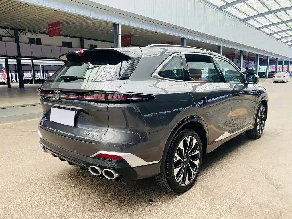 Changan CS75PLUS — фото 10