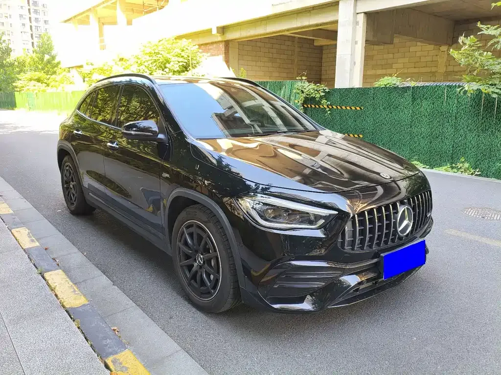 Mercedes-Benz GLA AMG — фото 4