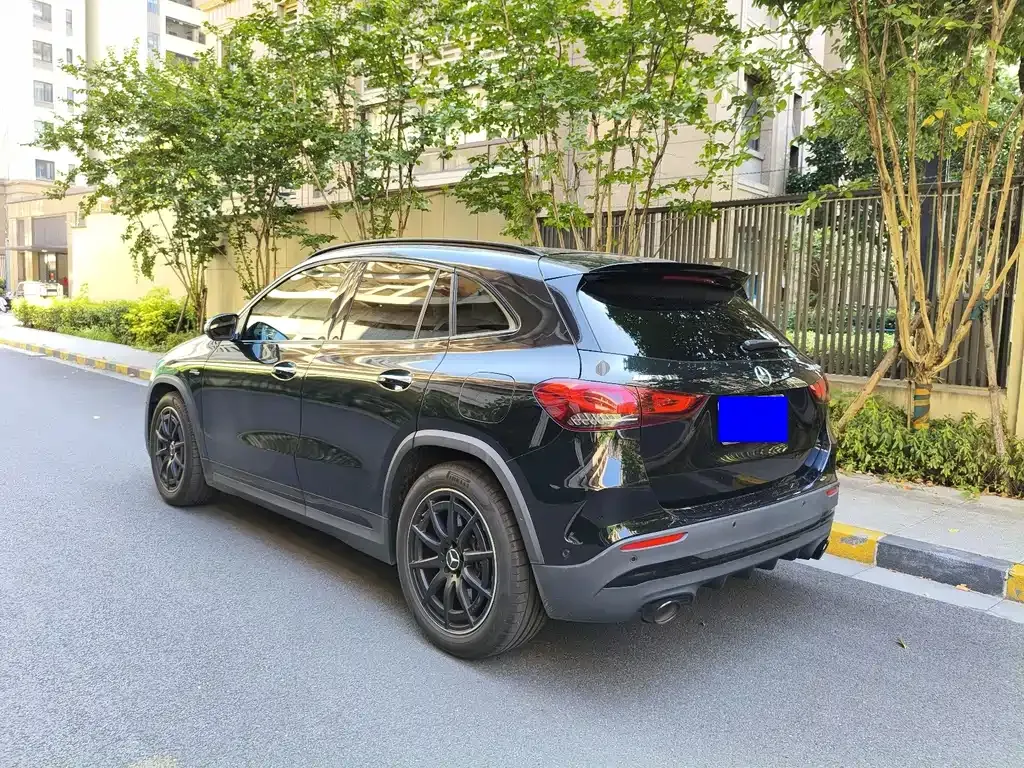 Mercedes-Benz GLA AMG — фото 5