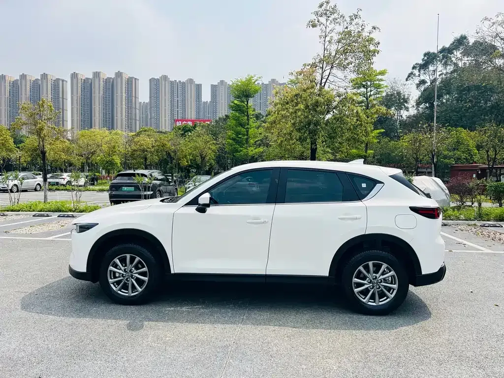 Mazda CX-5 — фото 10