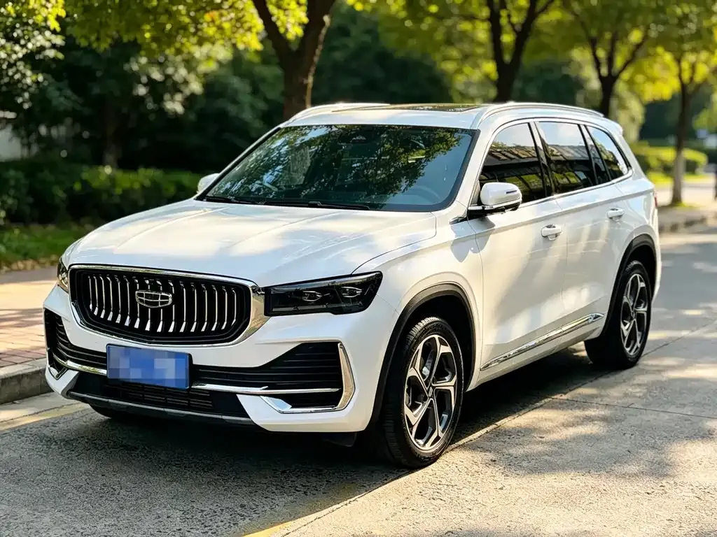 Geely Xingyue L — фото 1