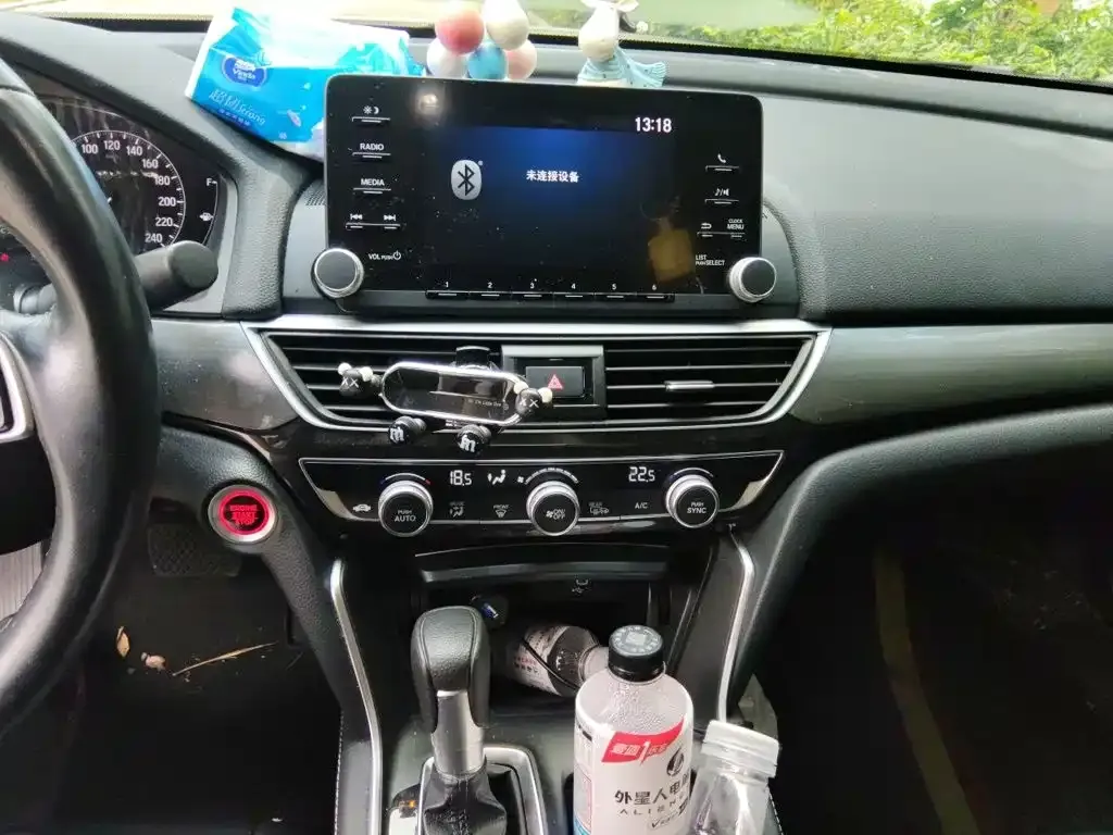 Honda Inspire — фото 6