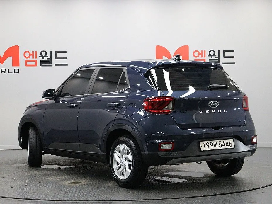 Hyundai Venue — фото 9