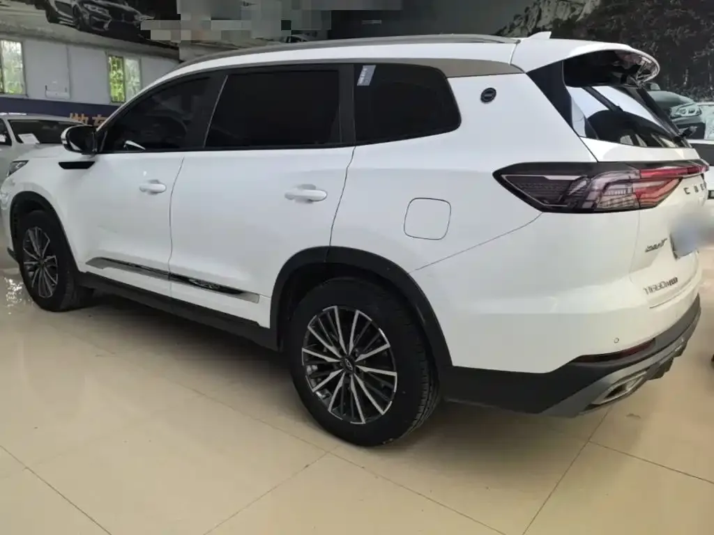 Chery Tiggo 8 PRO — фото 10