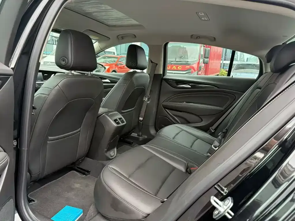 Buick Regal — фото 2