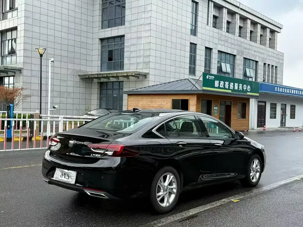 Buick Regal — фото 3