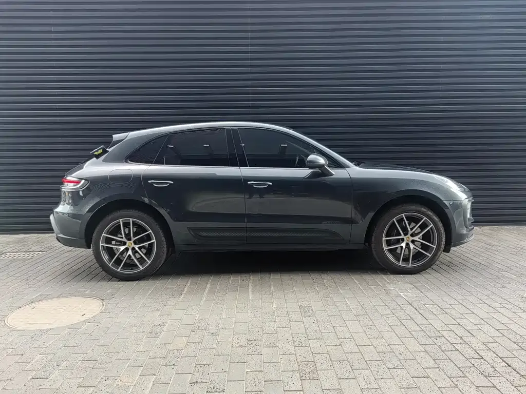 Porsche Macan — фото 8