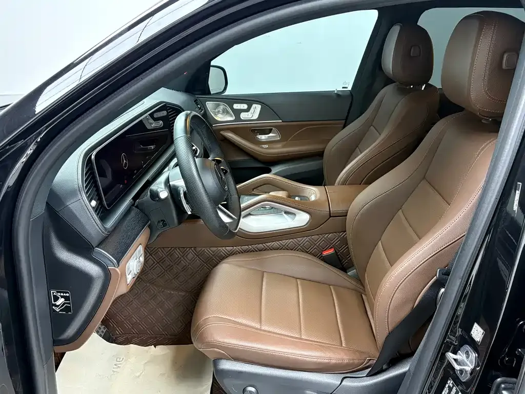 Mercedes-Benz GLS — фото 2