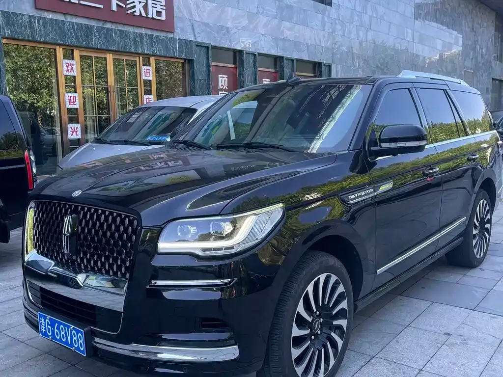 Lincoln Navigator — фото 7