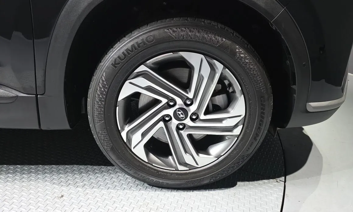 Hyundai Santafe — фото 7