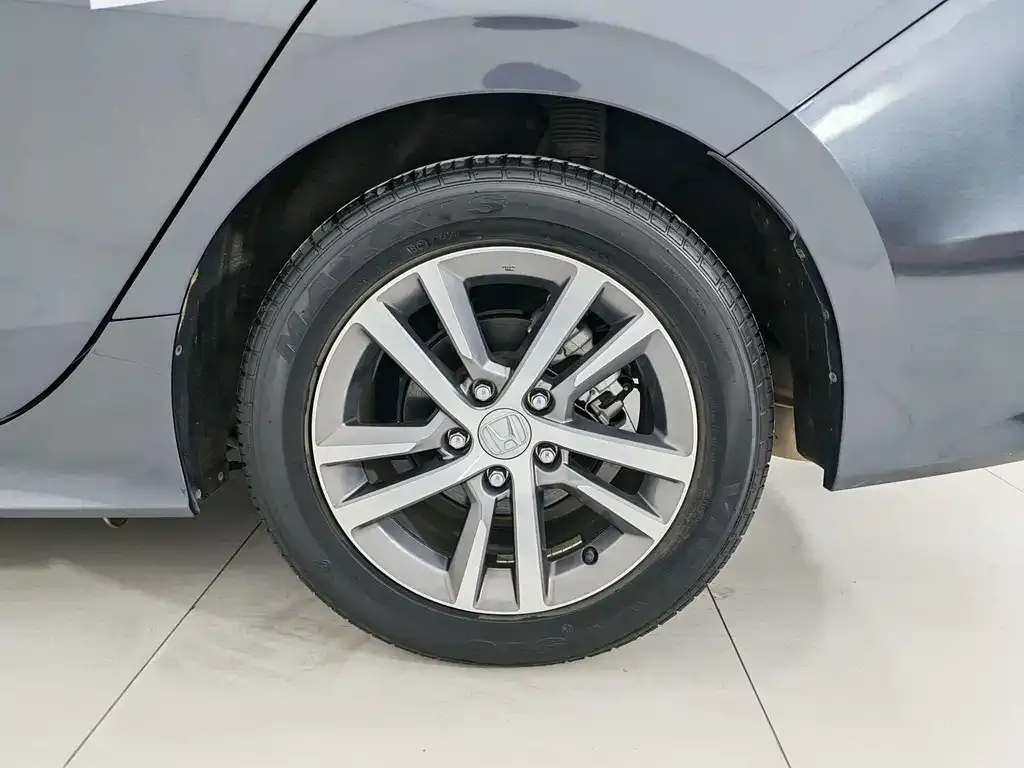 Honda Civic — фото 8