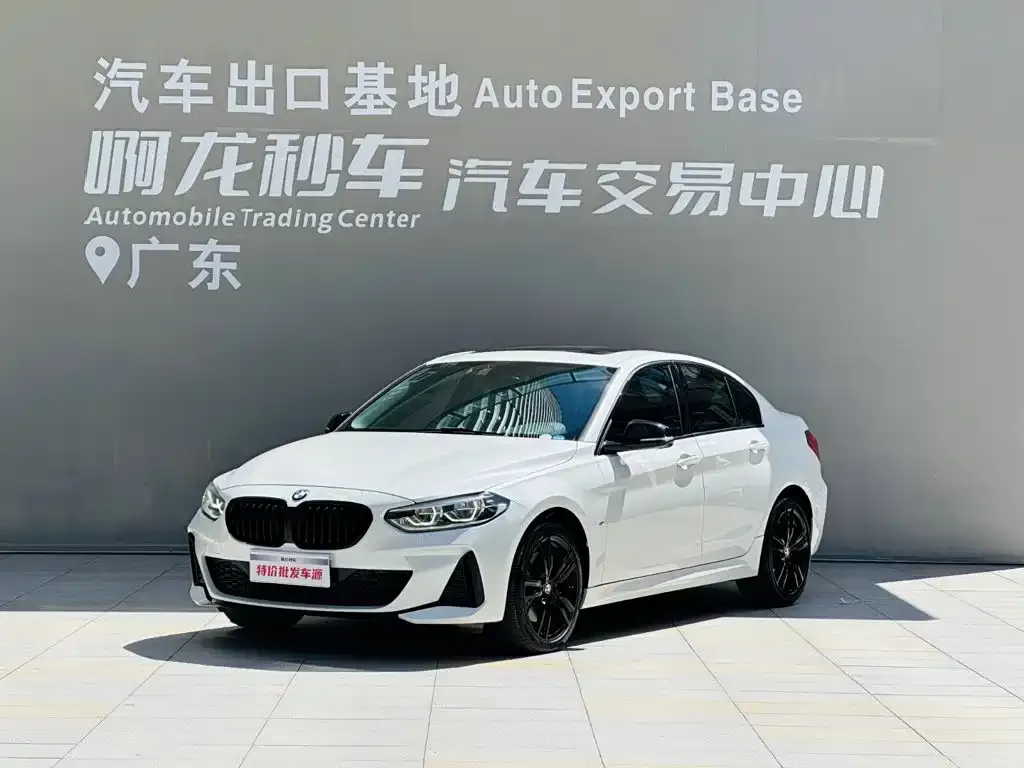 BMW 1 Series — фото 1