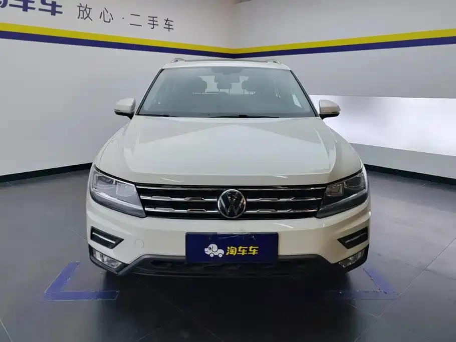 Volkswagen Tiguan L — фото 4