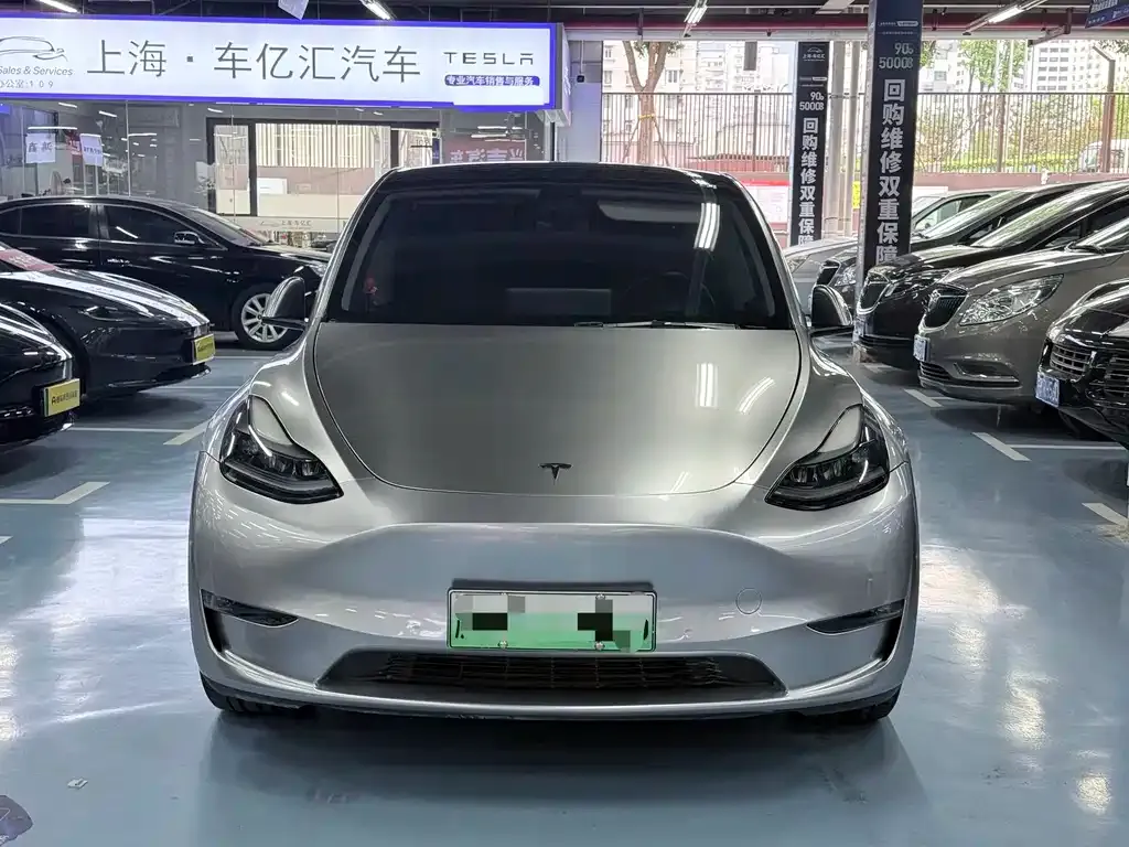 Tesla Model Y — фото 3