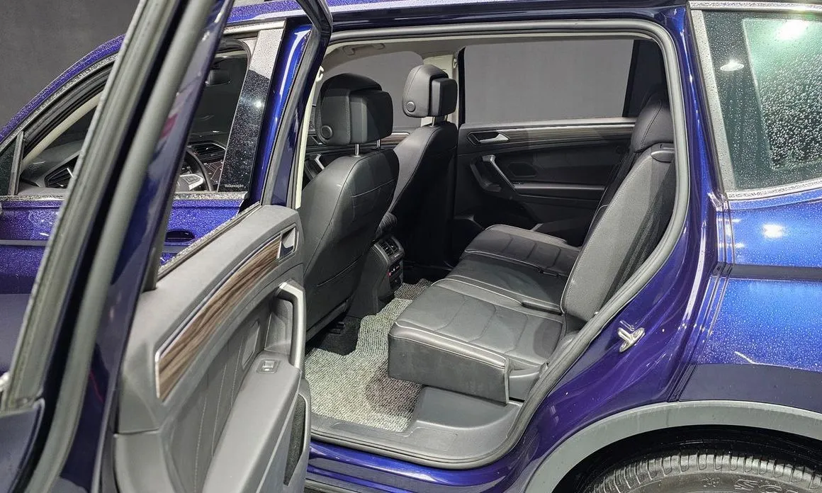 Volkswagen Tiguan — фото 6