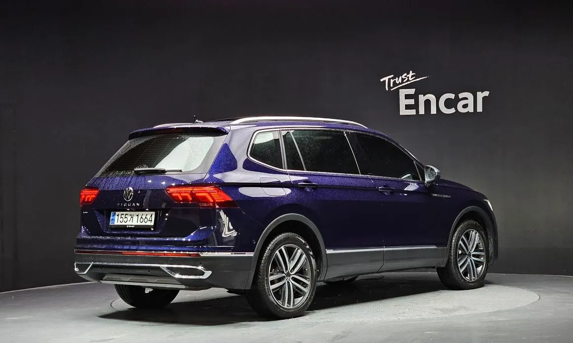 Volkswagen Tiguan — фото 4