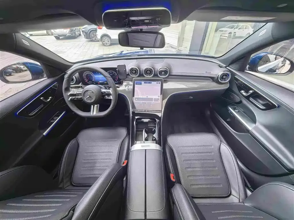 Mercedes-Benz C-Class — фото 10