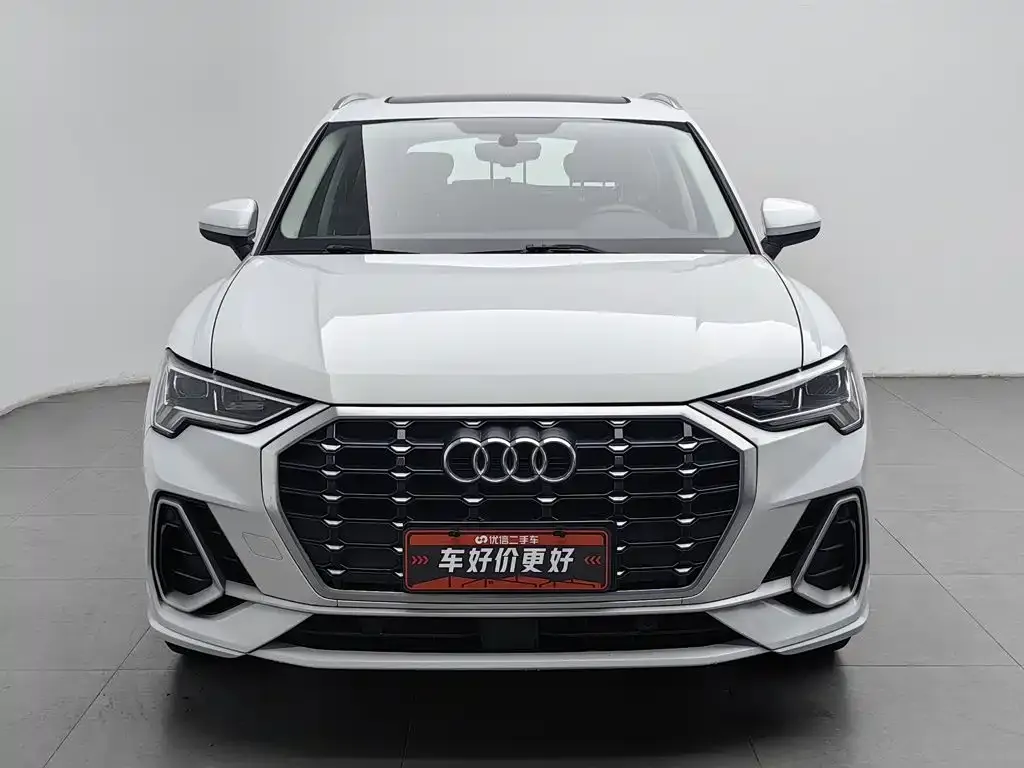 Audi Q3 — фото 2