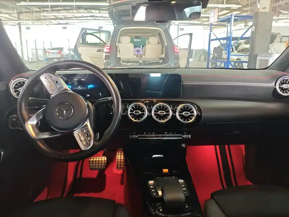 Mercedes-Benz CLA (Import) — фото 2