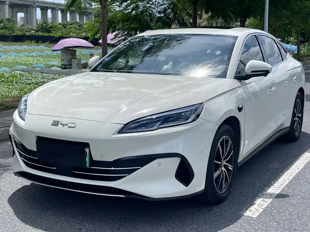 BYD Seal 06 — фото 1