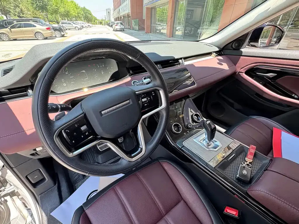 Land Rover Evoque — фото 4