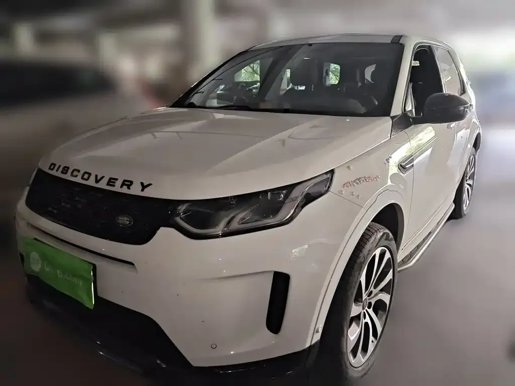 Land Rover Discovery Sport Hybrid — фото 1