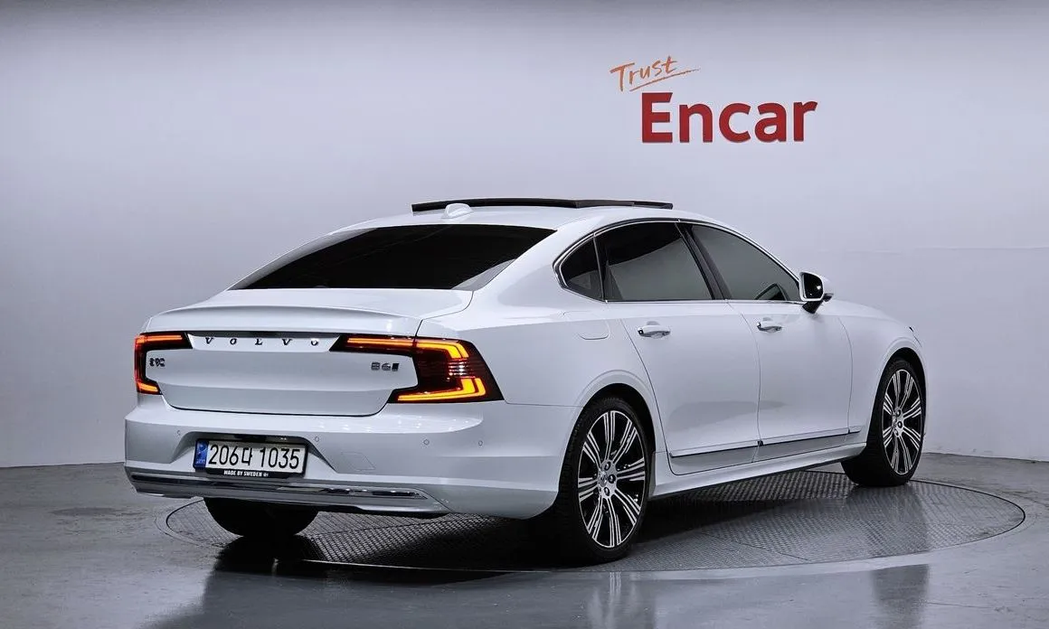 Volvo S90 — фото 4