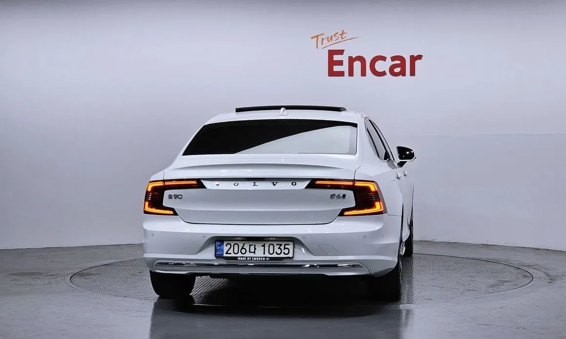 Volvo S90 — фото 3