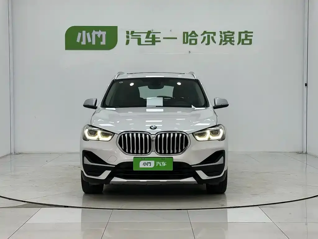 BMW X1 — фото 10
