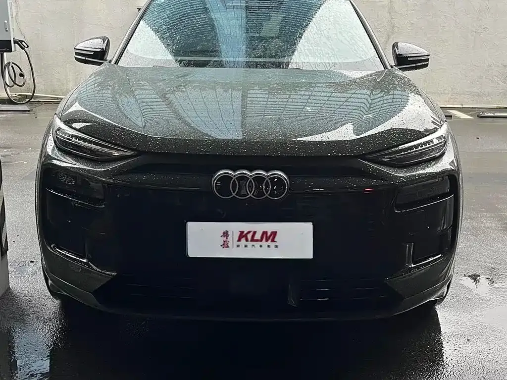 Audi Q6L e-tron — фото 8