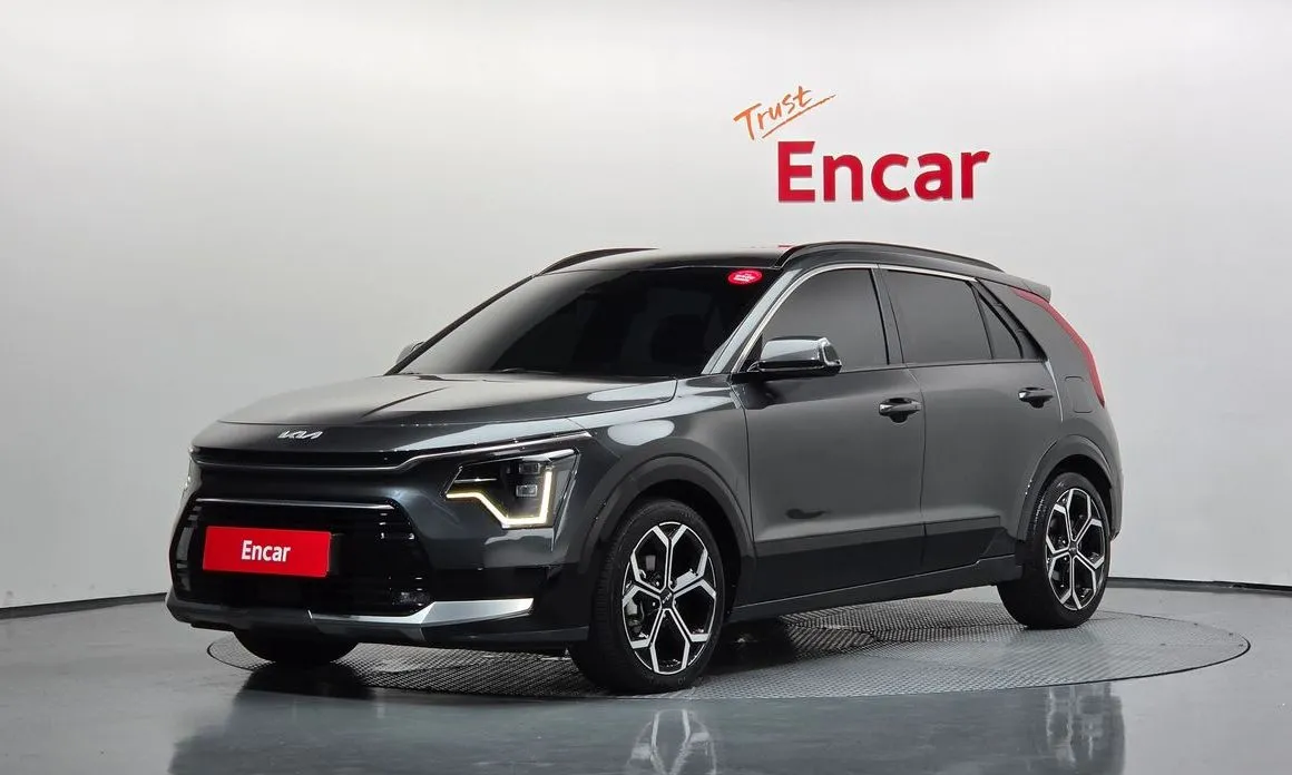 Kia Niro — фото 1