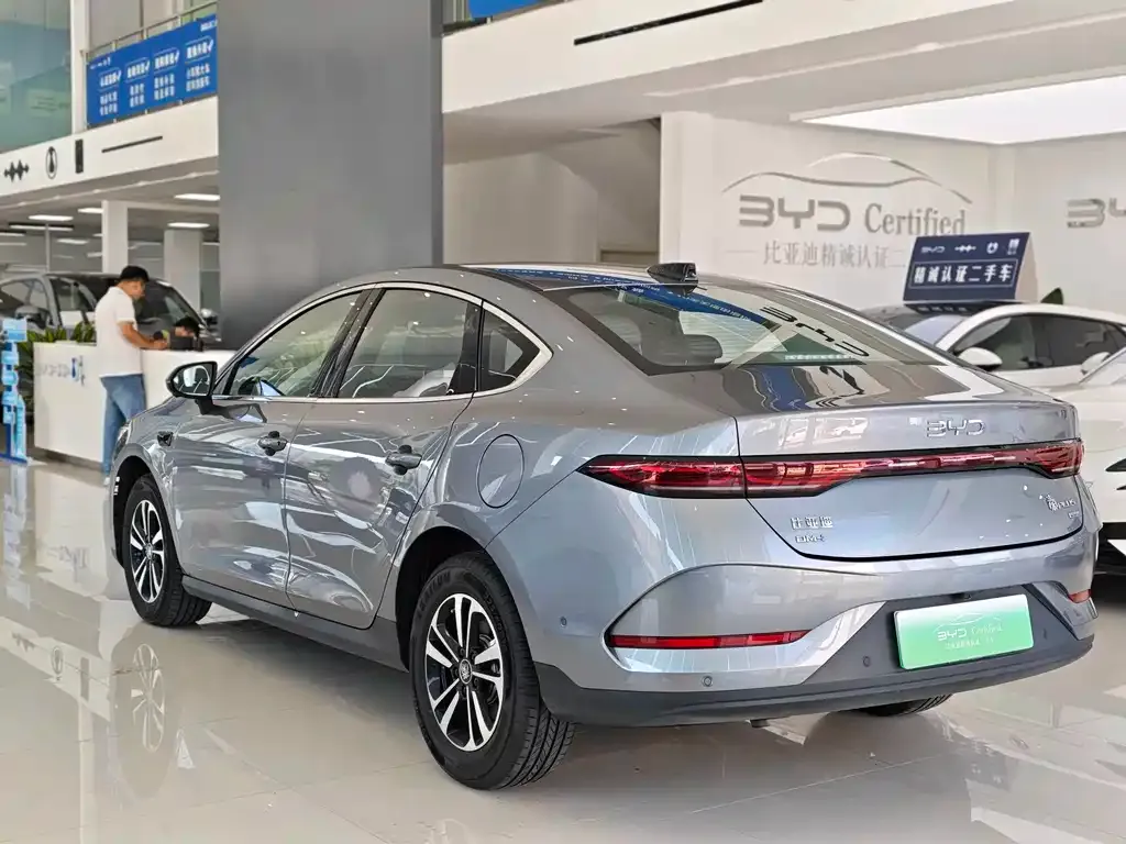 BYD Qin PLUS — фото 5