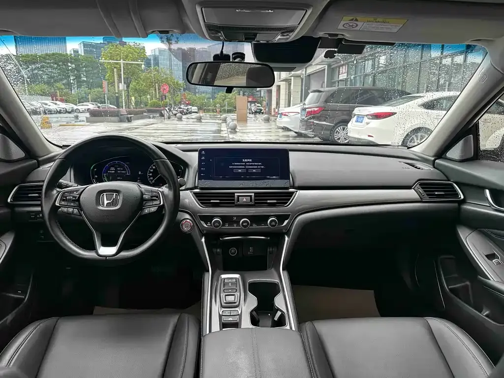 Honda Accord — фото 5