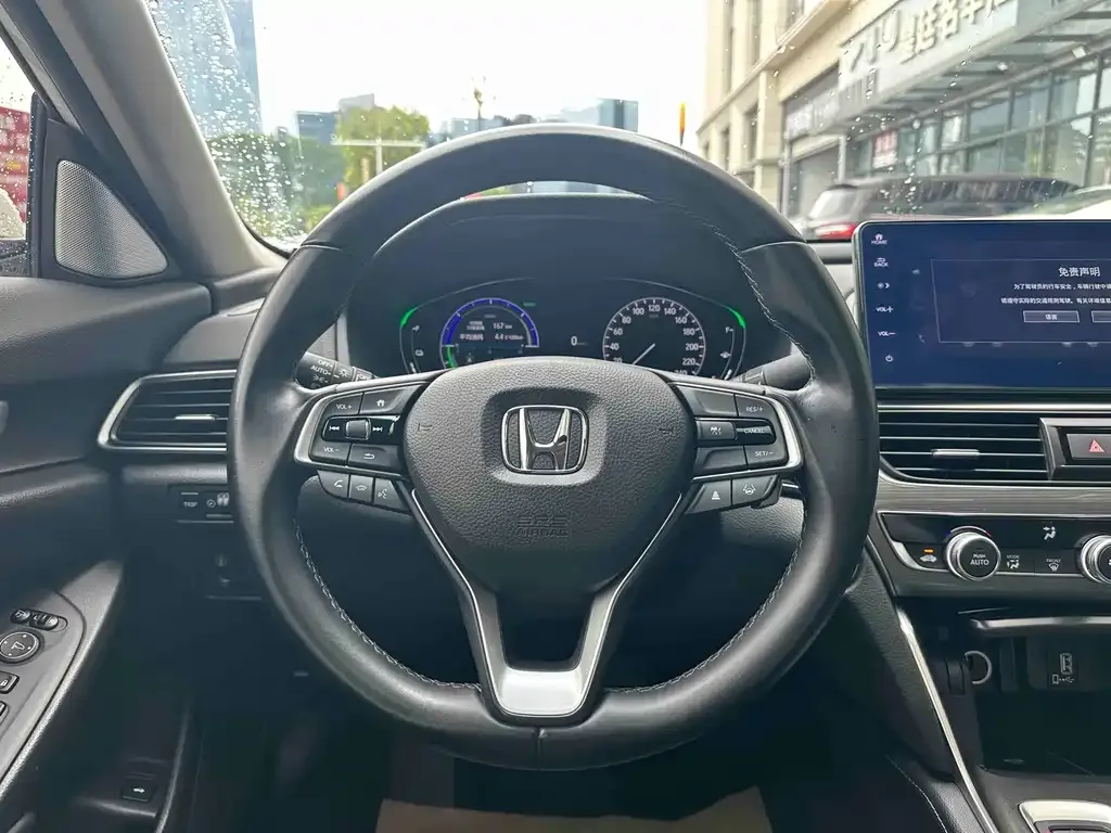 Honda Accord — фото 2