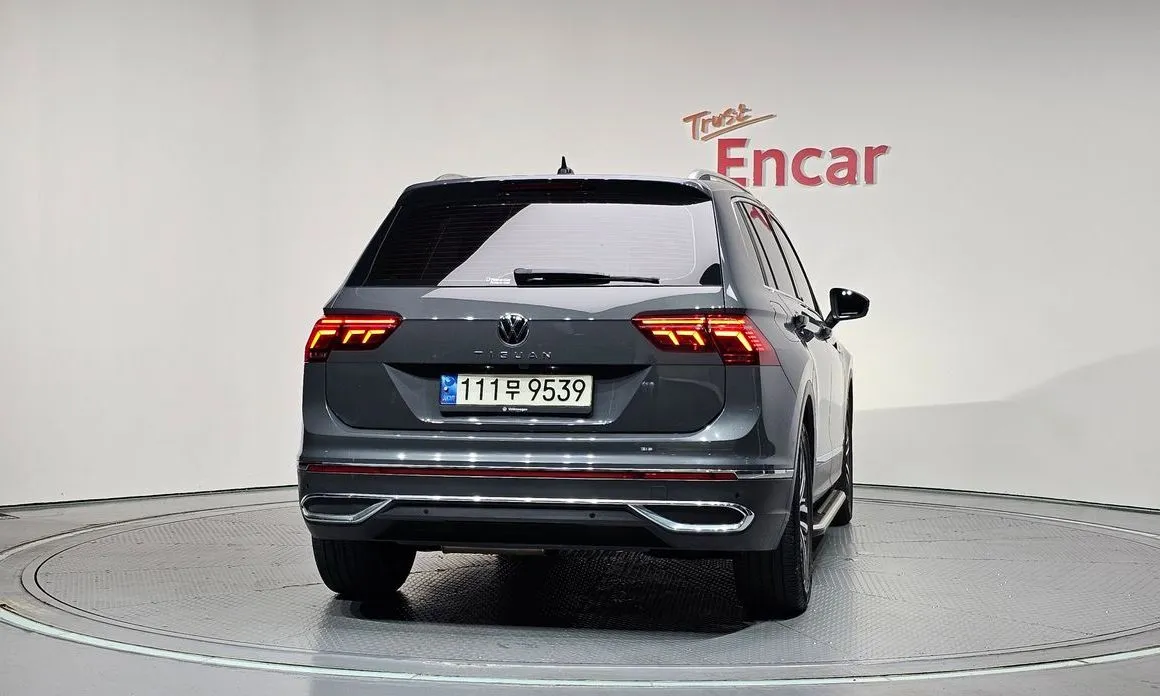 Volkswagen Tiguan — фото 3