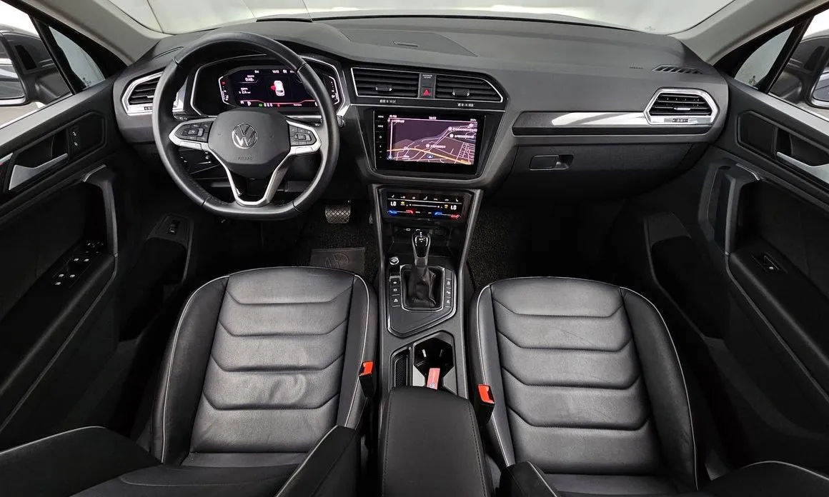 Volkswagen Tiguan — фото 7
