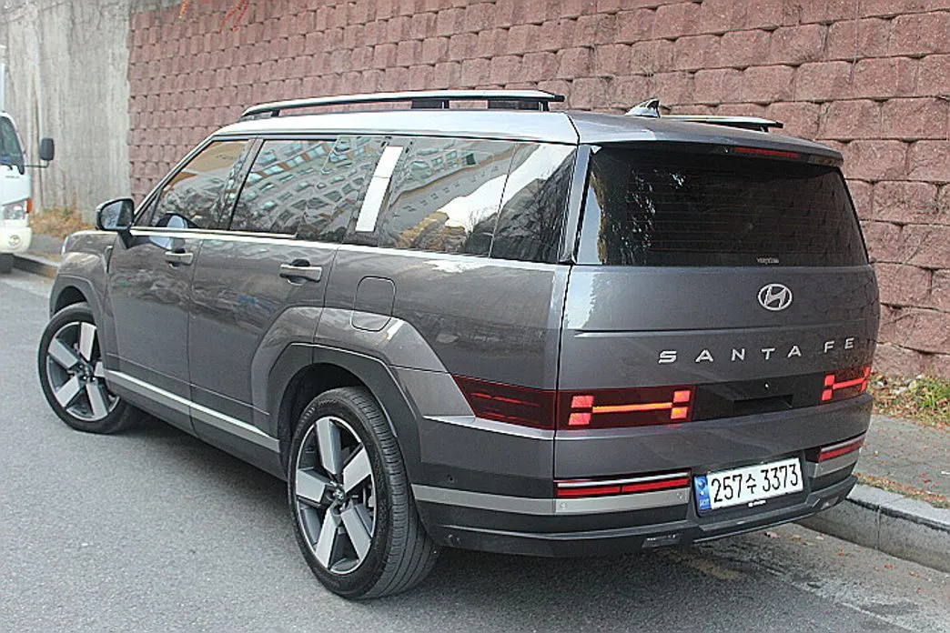 Hyundai Santafe — фото 4