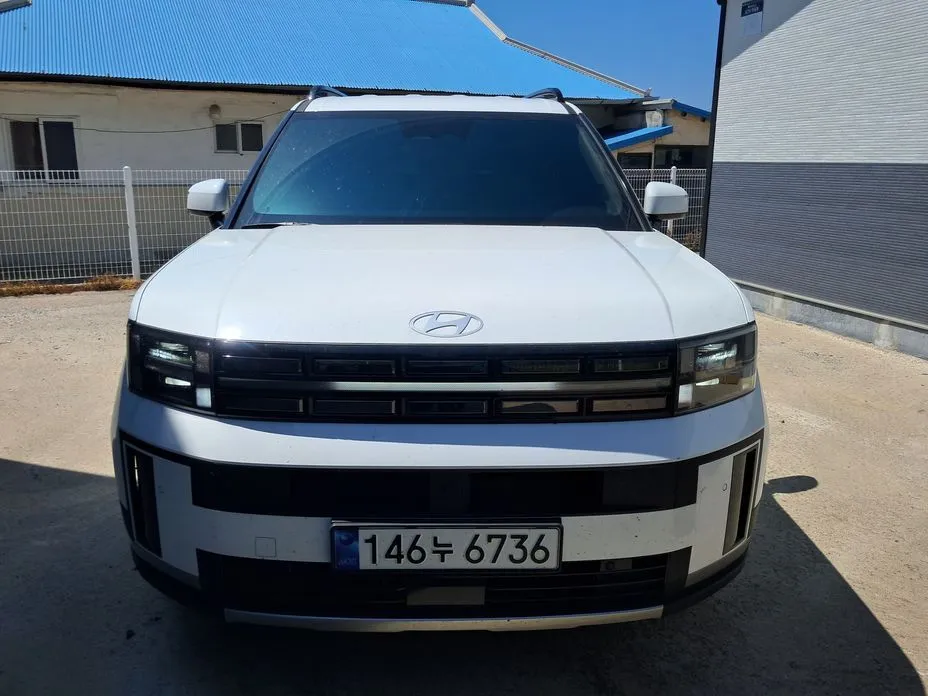 Hyundai Santafe — фото 1