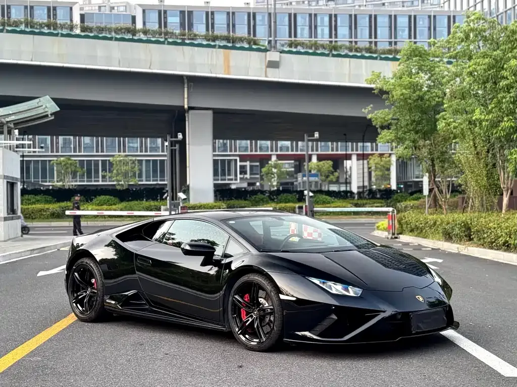 Lamborghini Huracan — фото 6